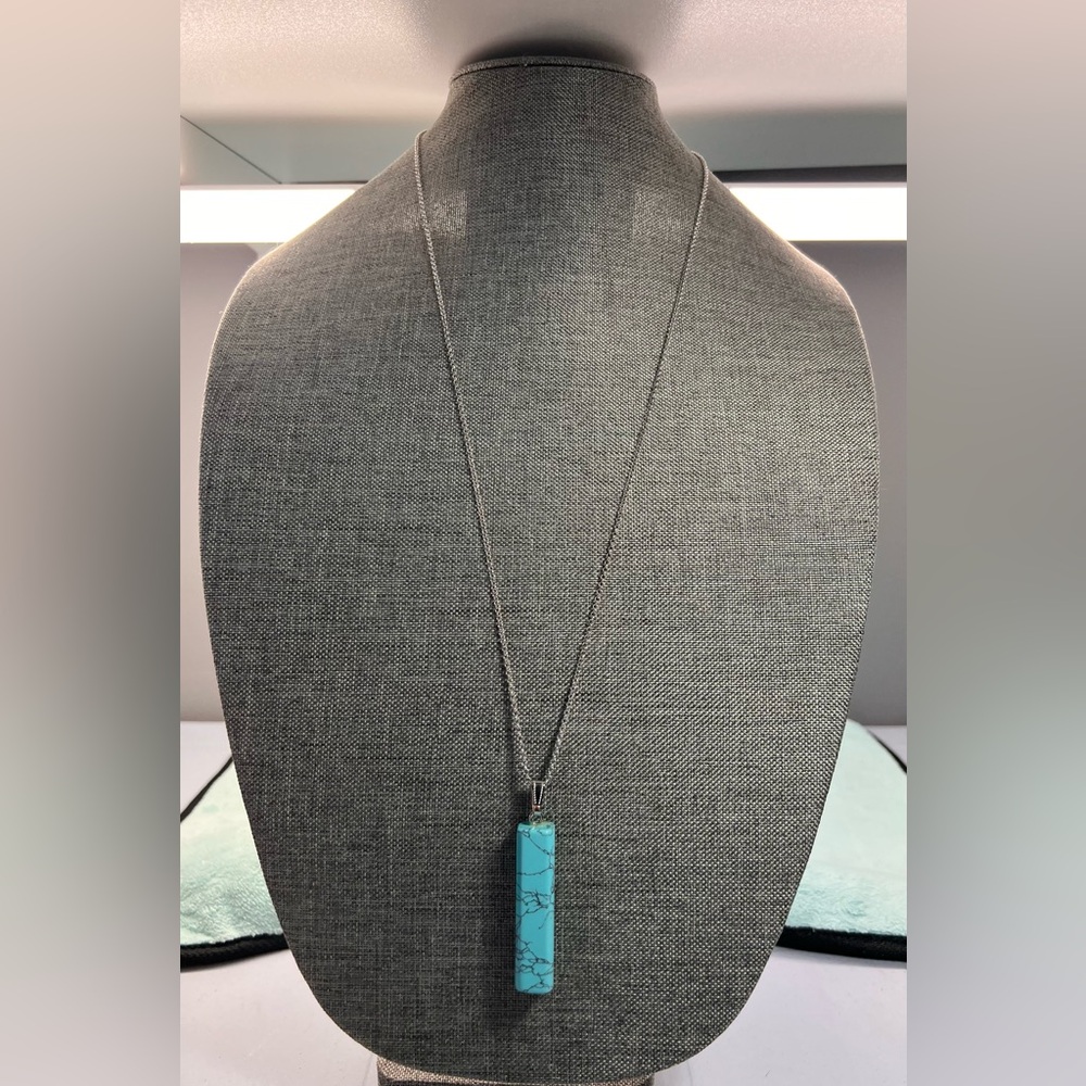Turquoise Howlite Pendant Necklace